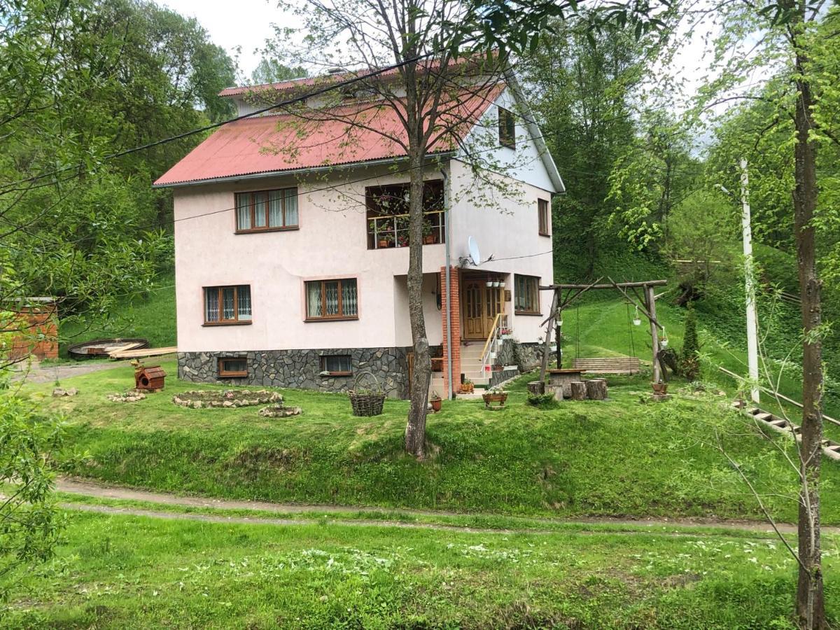 Садиба На Лужку Лазещина Экстерьер фото